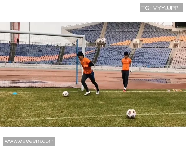 泰山队揭露练习,四外援在列,多位小将参与合练,后防线要调整