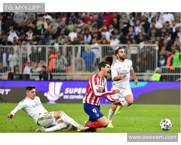 火药桶又炸了！揪出皇马头号罪人：无脑送点+逃红牌 羞耻5.4分扮演